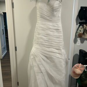 Elegant White Wedding Dress